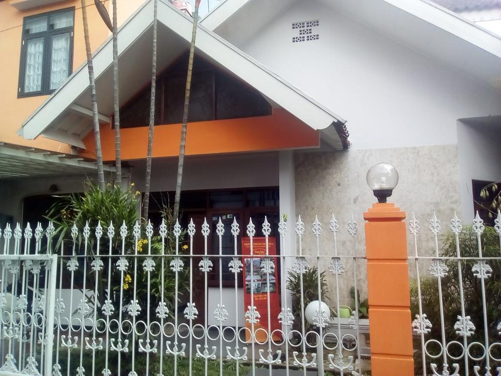 Simply Homy Guest House Pasteur Bandung Ngoại thất bức ảnh